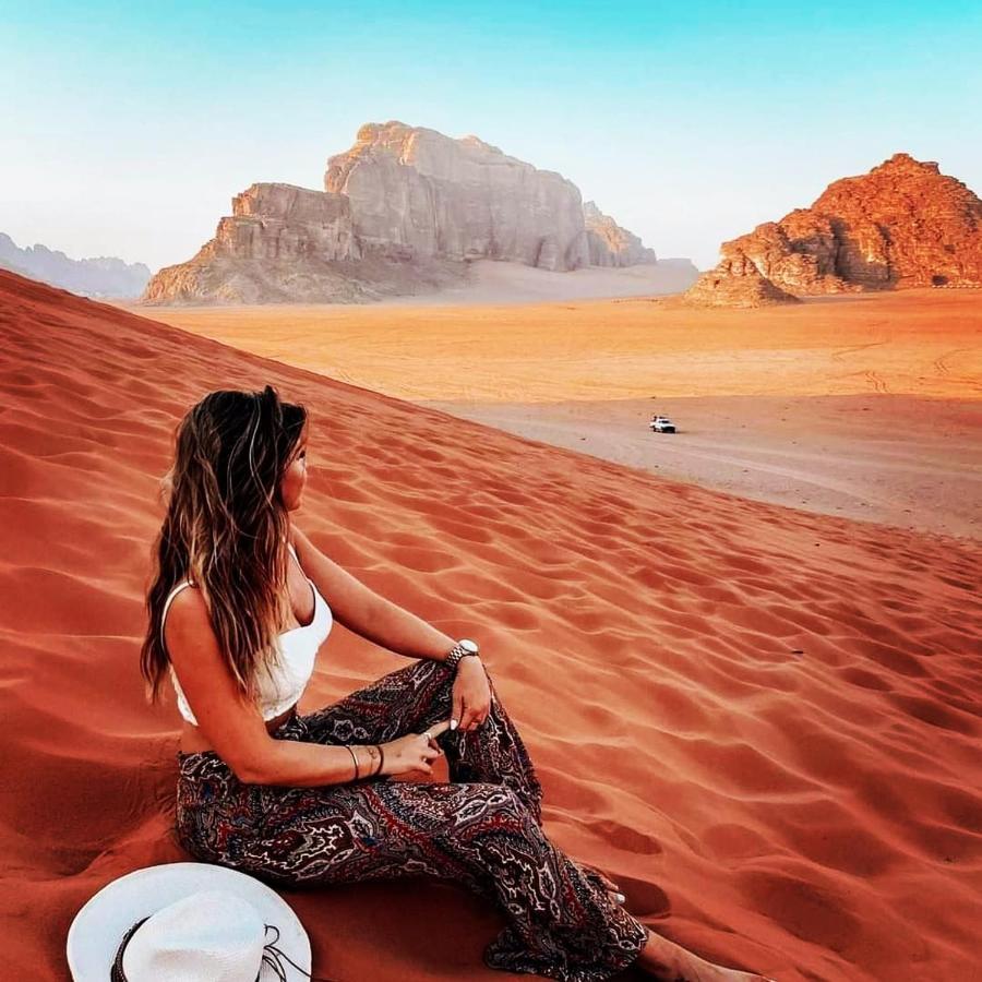 Scarlet Luxury Camp Wadi Rum Exterior foto